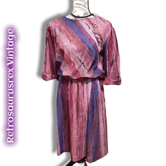 Vintage Secretary Dress - Picture 2 of 6